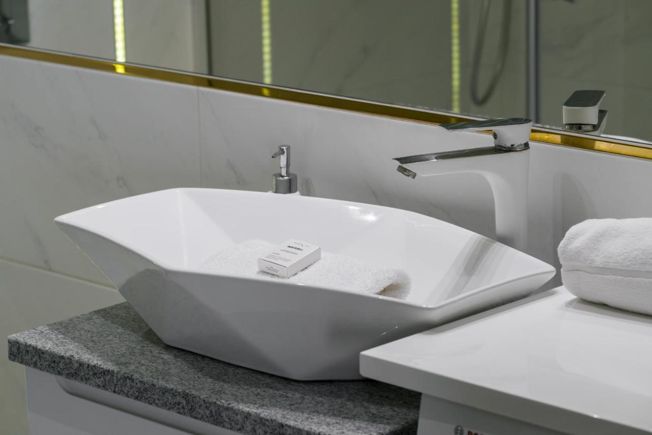 Apartment Rozana Poznan By Noclegi Renters Buitenkant foto